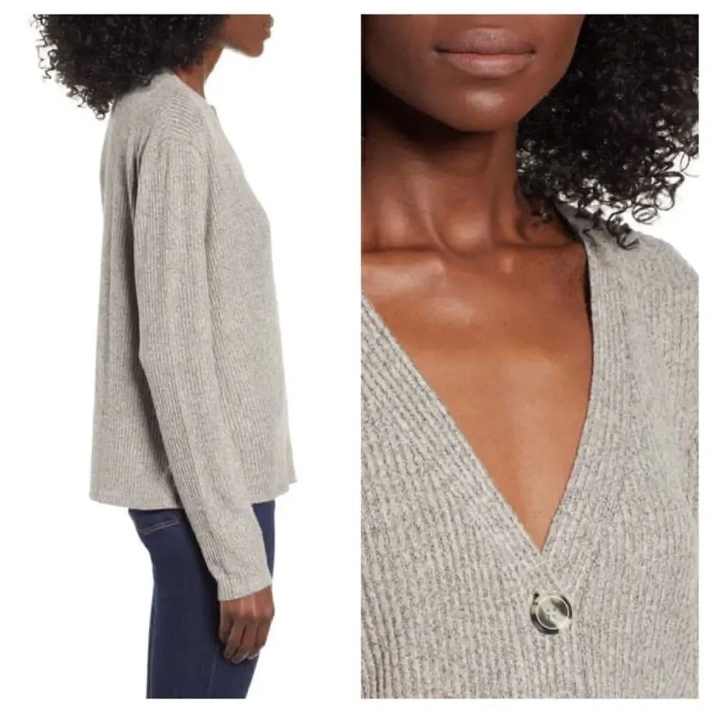 Socialite Button Front Ribbed Top Size Extra Small - Picture 2 of 11